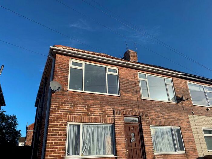 2 Bedroom Flat To Rent In Hardy Grove, Wallsend, NE28