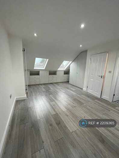 4 Bedroom Terraced House To Rent In Emerald Gardens, Dagenham, RM8