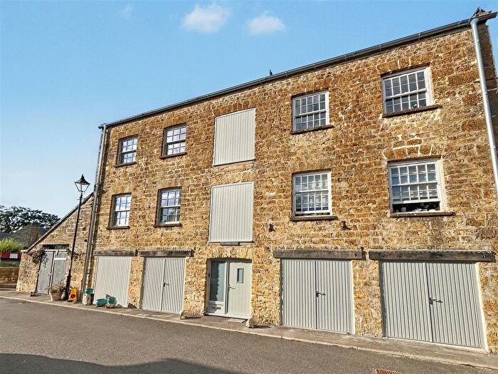 2 Bedroom Flat To Rent In Thread Mill Lane, Pymore, Bridport, DT6