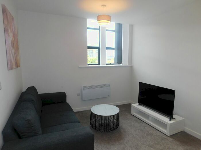 2 Bedroom Flat To Rent In School Apartments, Captain Street, Bradford, West Yorkshire, BD1