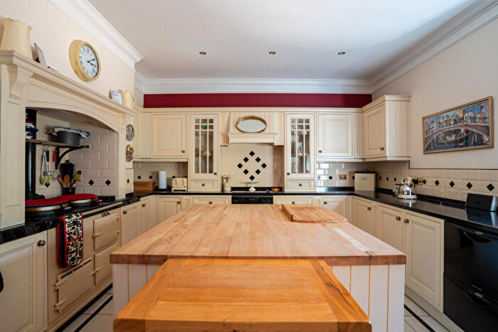 7 Bedroom Country House For Sale In Comberton Road Kidderminster, Worcestershire, DY10