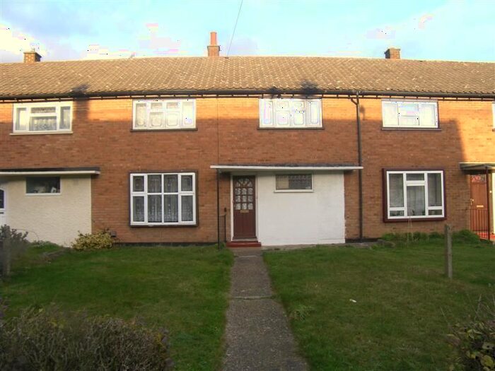 3 Bedroom Terraced House To Rent In Tempest Way, Rainham, RM13