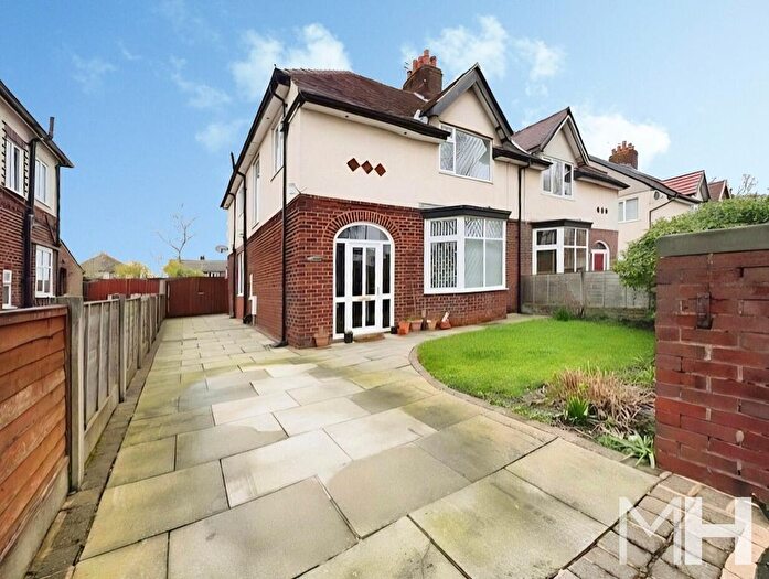 4 Bedroom Semi-Detached House For Sale In Highgate, Penwortham, Preston, PR1