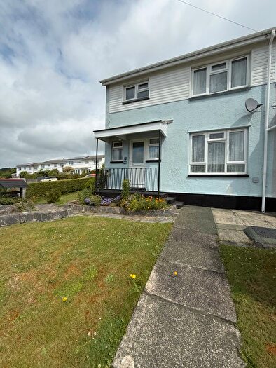 3 Bedroom End Of Terrace House To Rent In St. Marys Road, Launceston, PL15