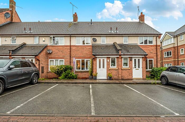3 Bedroom Terraced House For Sale In Duchess Place, Chester, Cheshire, CH2