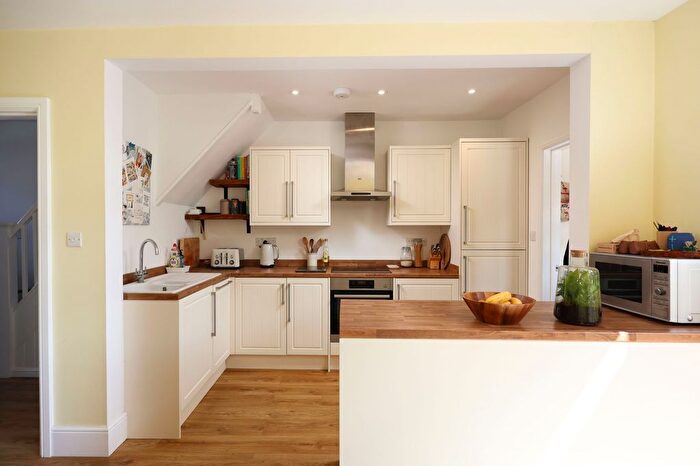 3 Bedroom Terraced House For Sale In Dovercourt Road, Bristol, BS7