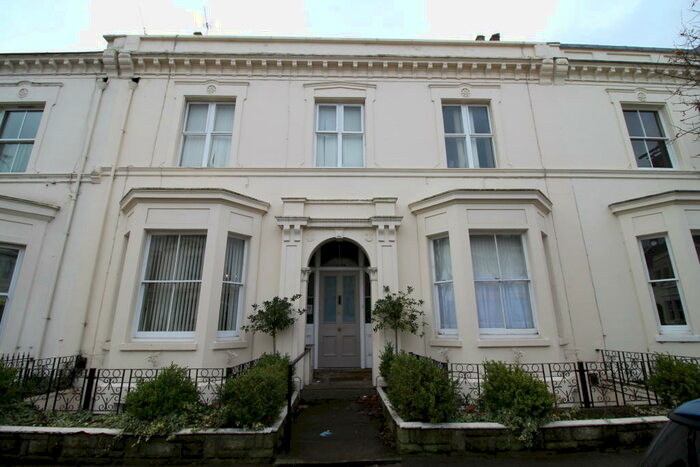 15 Bedroom Terraced House To Rent In Barna House Clarendon Avenue, Leamington Spa, CV32