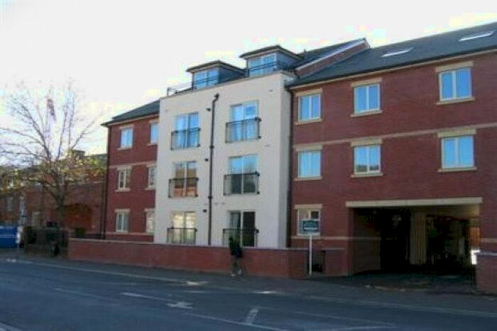 2 Bedroom Flat To Rent In - Ashbourne Road, Derby, DE22