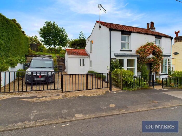 3 Bedroom Cottage For Sale In Church Hill, Reighton, Filey, YO14