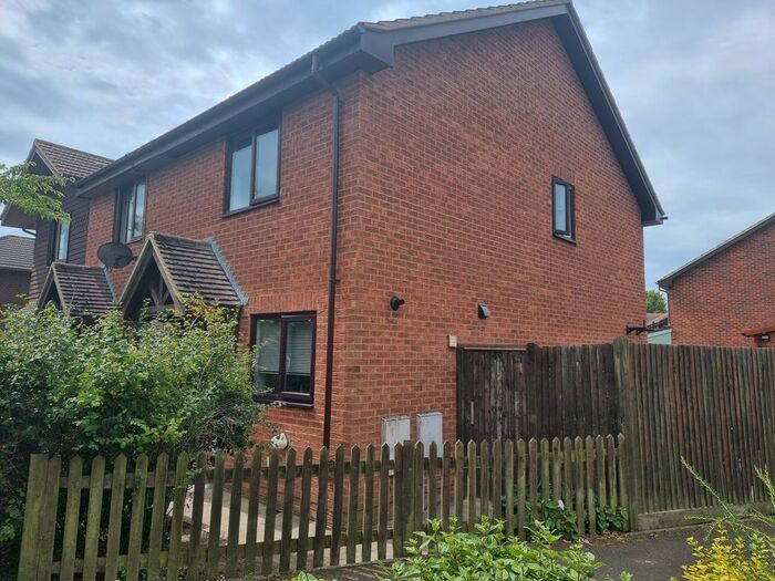 2 Bedroom End Of Terrace House To Rent In Lanfranc Road, Deal, CT14