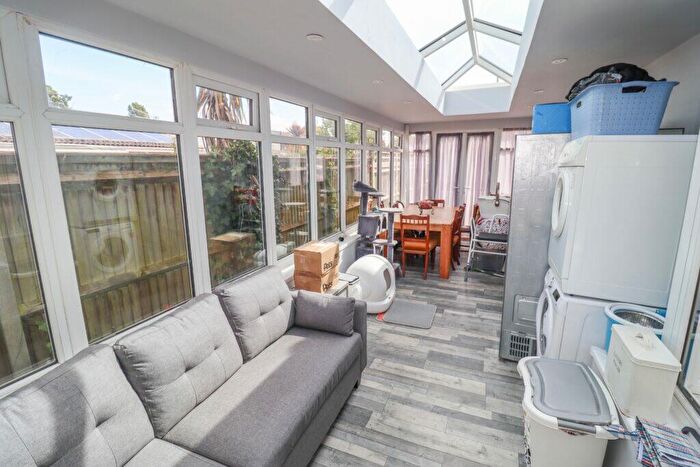 2 Bedroom Detached Bungalow For Sale In Poplar Grove, Hayling Island, PO11