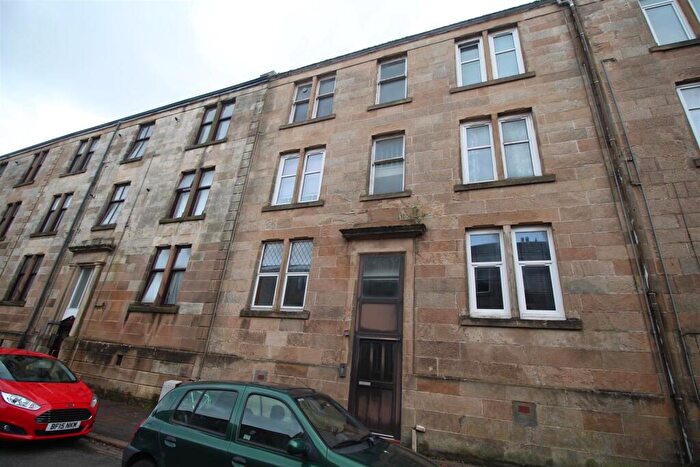 1 Bedroom Flat To Rent In Dempster Street, Greenock, PA15