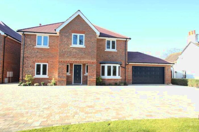 5 Bedroom Detached House To Rent In West End, Woking, Surrey, GU24