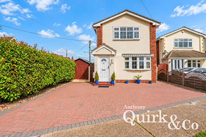 3 Bedroom Detached House For Sale In Nordland Road, Canvey Island, SS8
