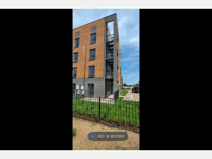 2 Bedroom Flat To Rent In Sparrow Street, Rainham, RM13