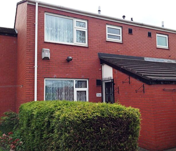 3 Bedroom Terraced House To Rent In Temple View Grove, Leeds, LS9