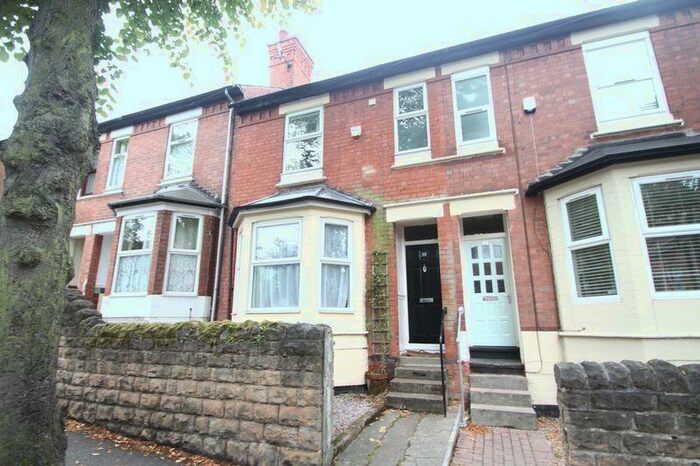 5 Bedroom Terraced House To Rent In Douglas Road, Nottingham, NG7