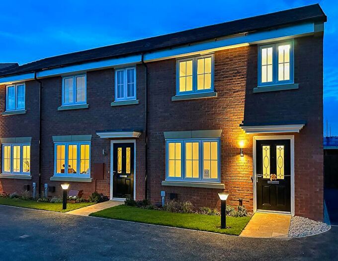 3 Bedroom End Of Terrace House To Rent In Elliot Drive, Gedling, Nottingham, NG4