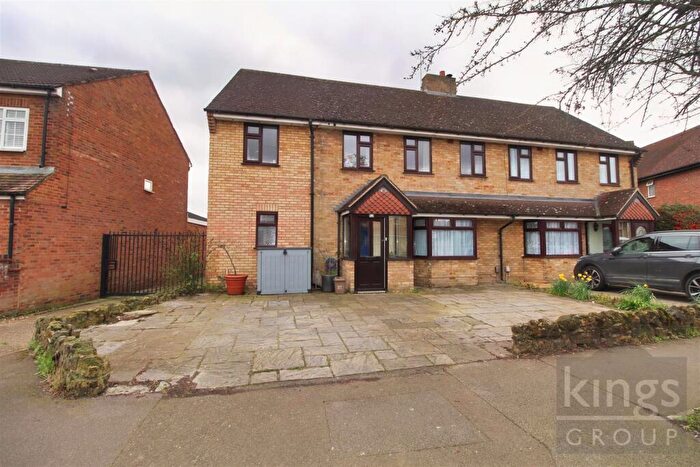 4 Bedroom Semi Detached House For Sale In Seaforth Drive, Waltham Cross, EN8