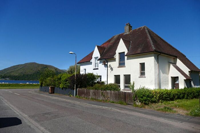 4 Bedroom Semi-Detached House For Sale In Glenpane Street, Caol, Fort William, PH33