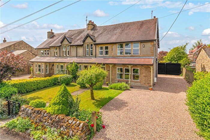6 Bedroom Semi Detached House For Sale In The Avenue, Threshfield, Skipton, North Yorkshire, BD23