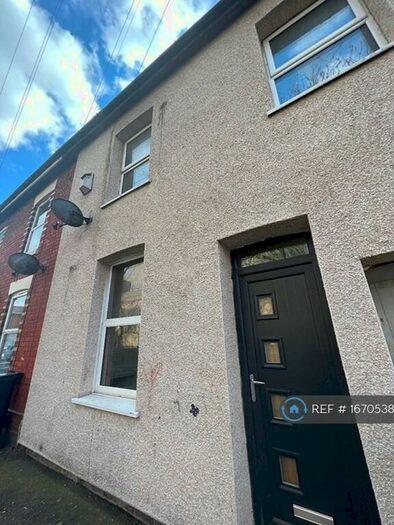 3 Bedroom Terraced House To Rent In Derby Square, Preston, PR1