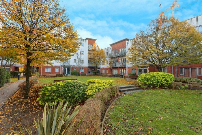 1 Bedroom Flat To Rent In Hawker Place, London, E17