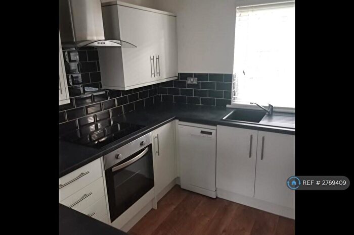 1 Bedroom Flat To Rent In Rowans Gate, Paisley, PA2