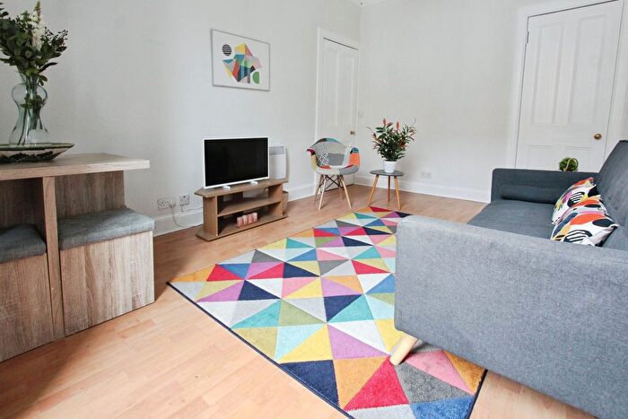 1 Bedroom Flat To Rent In Dalmeny Street, Edinburgh, EH6