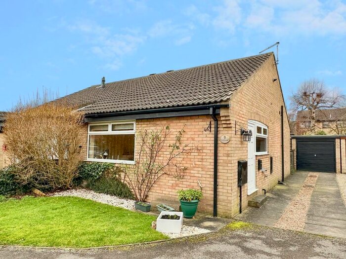2 Bedroom Semi-Detached Bungalow For Sale In Chatsworth Drive, Haxby, York, YO32