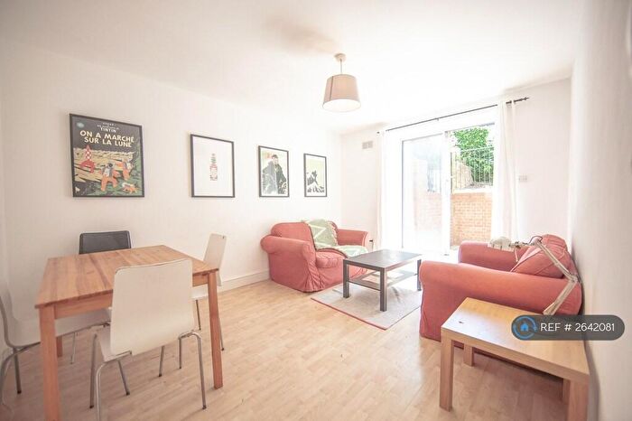 4 Bedroom Flat To Rent In St. Pancras Way, London, NW1