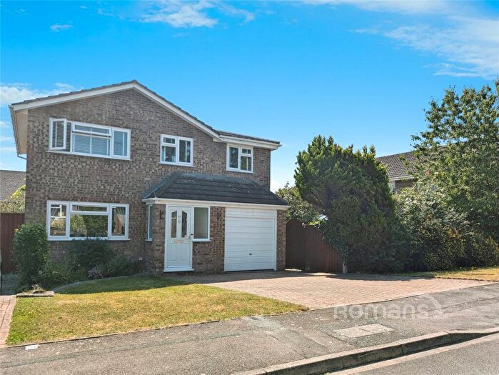 5 Bedroom Detached House For Sale In Loxwood, Earley, Reading, RG6