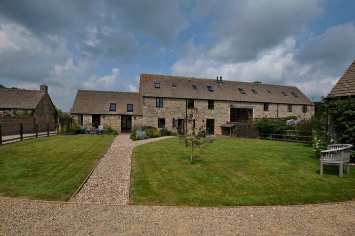 5 Bedroom Detached House To Rent In The Camp, Stroud, GL6