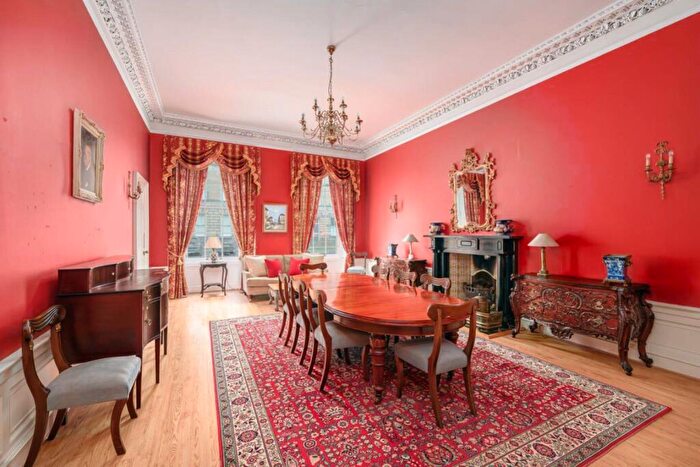 5 Bedroom Town House To Rent In Great King Street, New Town, Edinburgh, EH3
