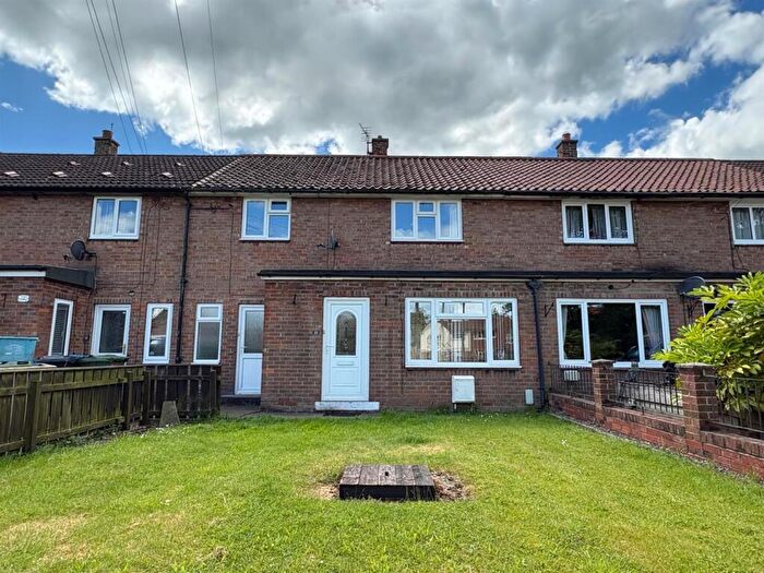 3 Bedroom Terraced House For Sale In Valley Road, Northallerton, DL6