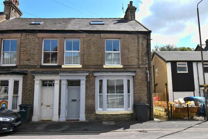 5 Bedroom Terraced House To Rent In West Road, Buxton, SK17