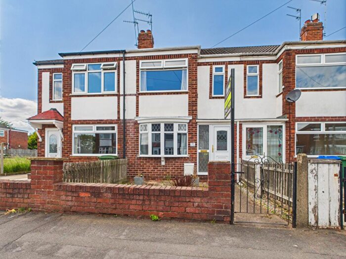 3 Bedroom Terraced House For Sale In Aston Road Willerby, HU10