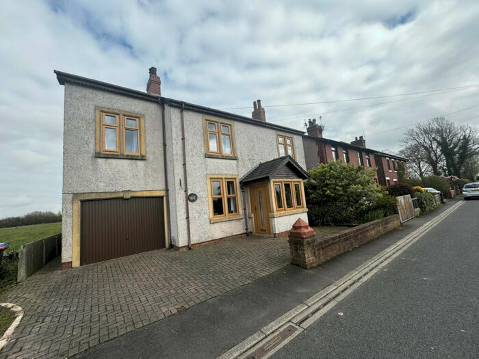 3 Bedroom Detached House To Rent In Willow House, Sandy Lane, FY6