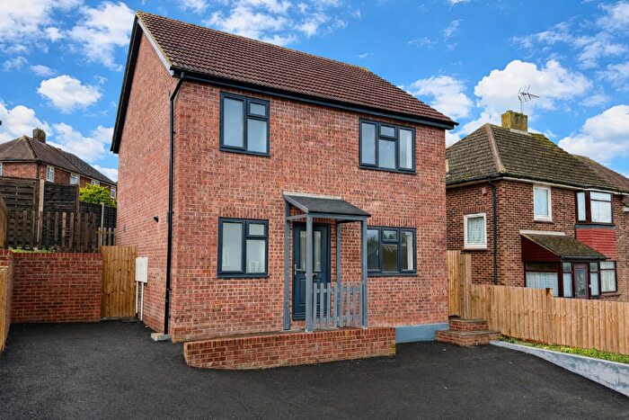 3 Bedroom Detached House For Sale In Cherbourg Crescent, Chatham, Kent, ME5