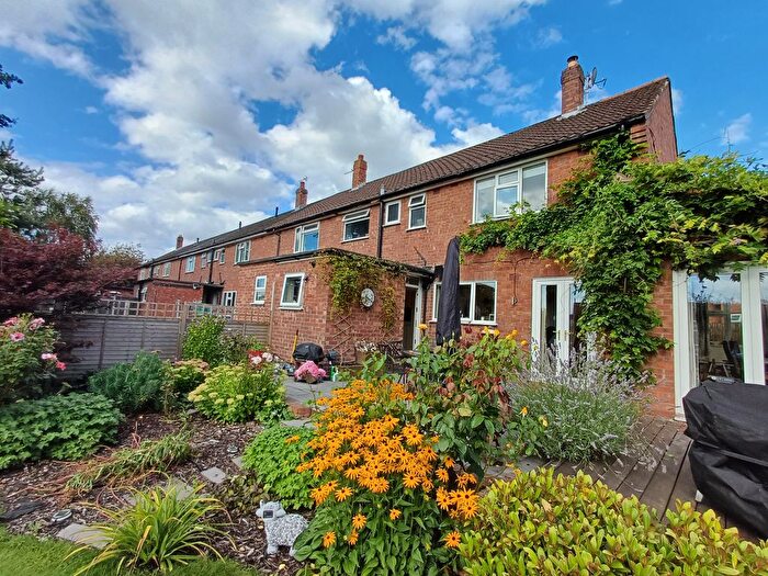 1 Bedroom Studio To Rent In Warren Avenue, Knutsford, WA16