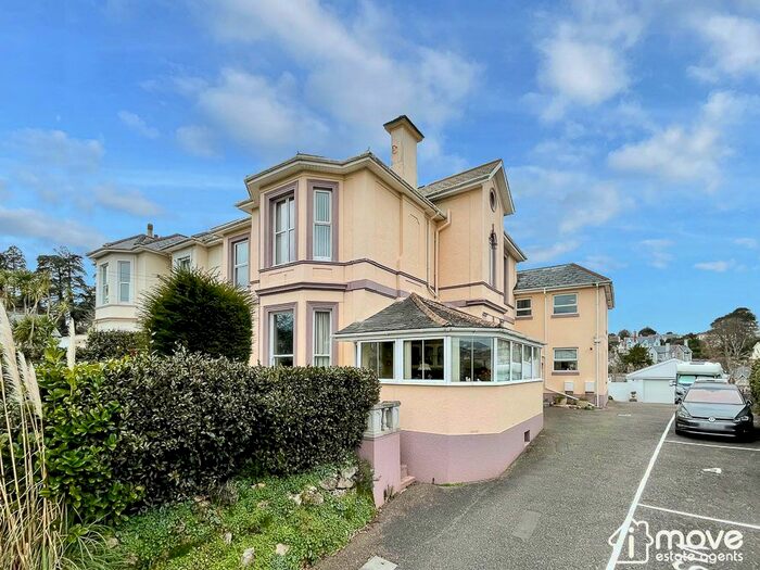 2 Bedroom Flat To Rent In Oakdene, Solsbro Road, Torquay, TQ2