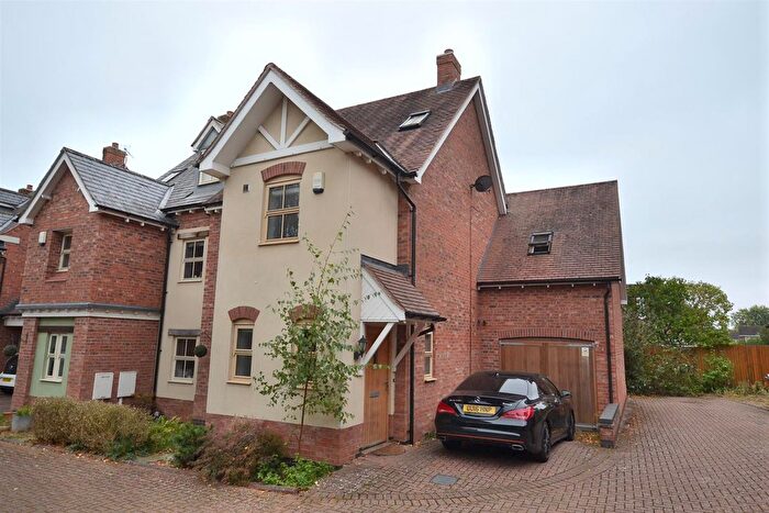 3 Bedroom Property For Sale In Lambkin Close, Quorn, Loughborough, Leicestershire, LE12