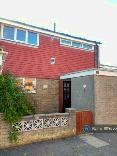 3 Bedroom End Of Terrace House To Rent In Cobham Walk, Bootle, L30