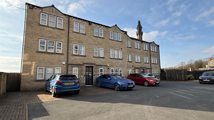 1 Bedroom Duplex For Sale In , Delph Brow, Skircoat Green, HX3
