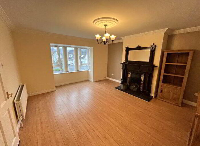 3 Bedroom Semi-Detached House For Sale In Oaklands, Newry, BT34