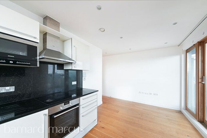 1 Bedroom Flat To Rent In Altyre Road, Croydon, CR0