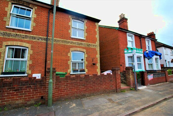 4 Bedroom Semi-Detached House To Rent In Park Road, Guildford, Surrey, GU1