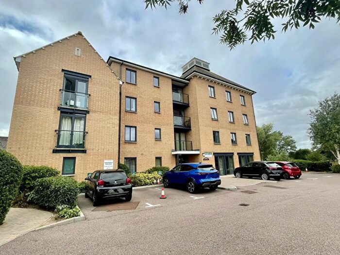 1 Bedroom Apartment For Sale In Northgate Court, Biggleswade, SG18