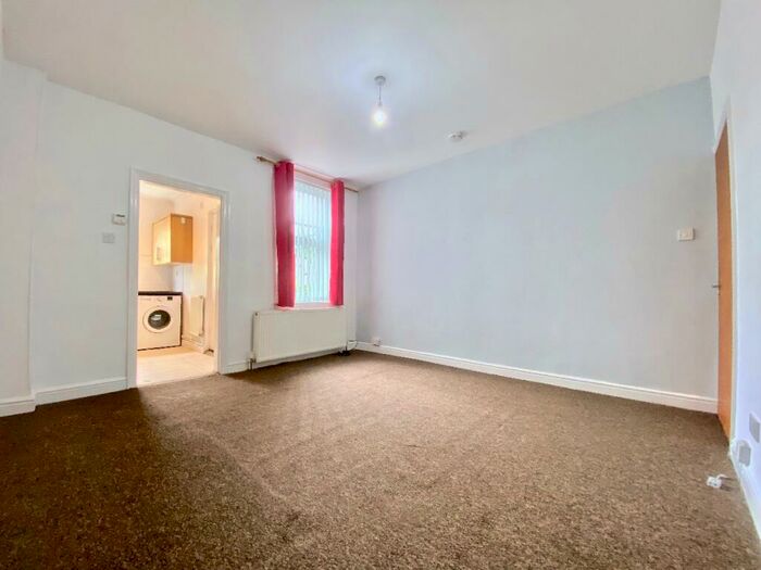 4 Bedroom Terraced House To Rent In Cobden View Road, Sheffield, S10