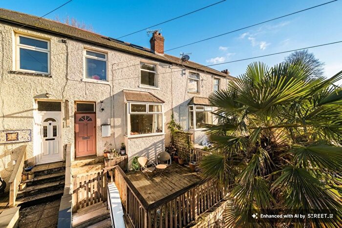 3 Bedroom Terraced House For Sale In Coombe Vale Road, Teignmouth, TQ14